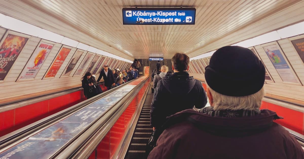 Os Horários Mais Perigosos de São Paulo em 2025 — Hora a Hora, Dado a Dado